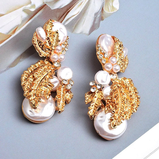 Pearl Flower-Shaped Drop Earrings